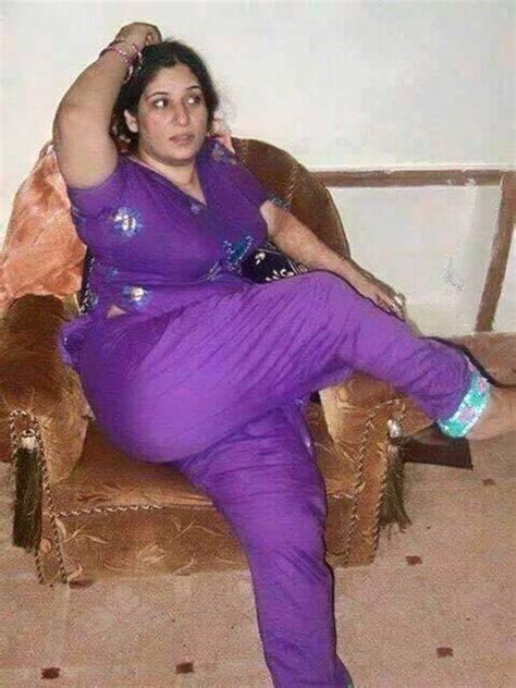 desi aunty ki chut xxx|desi chut Search